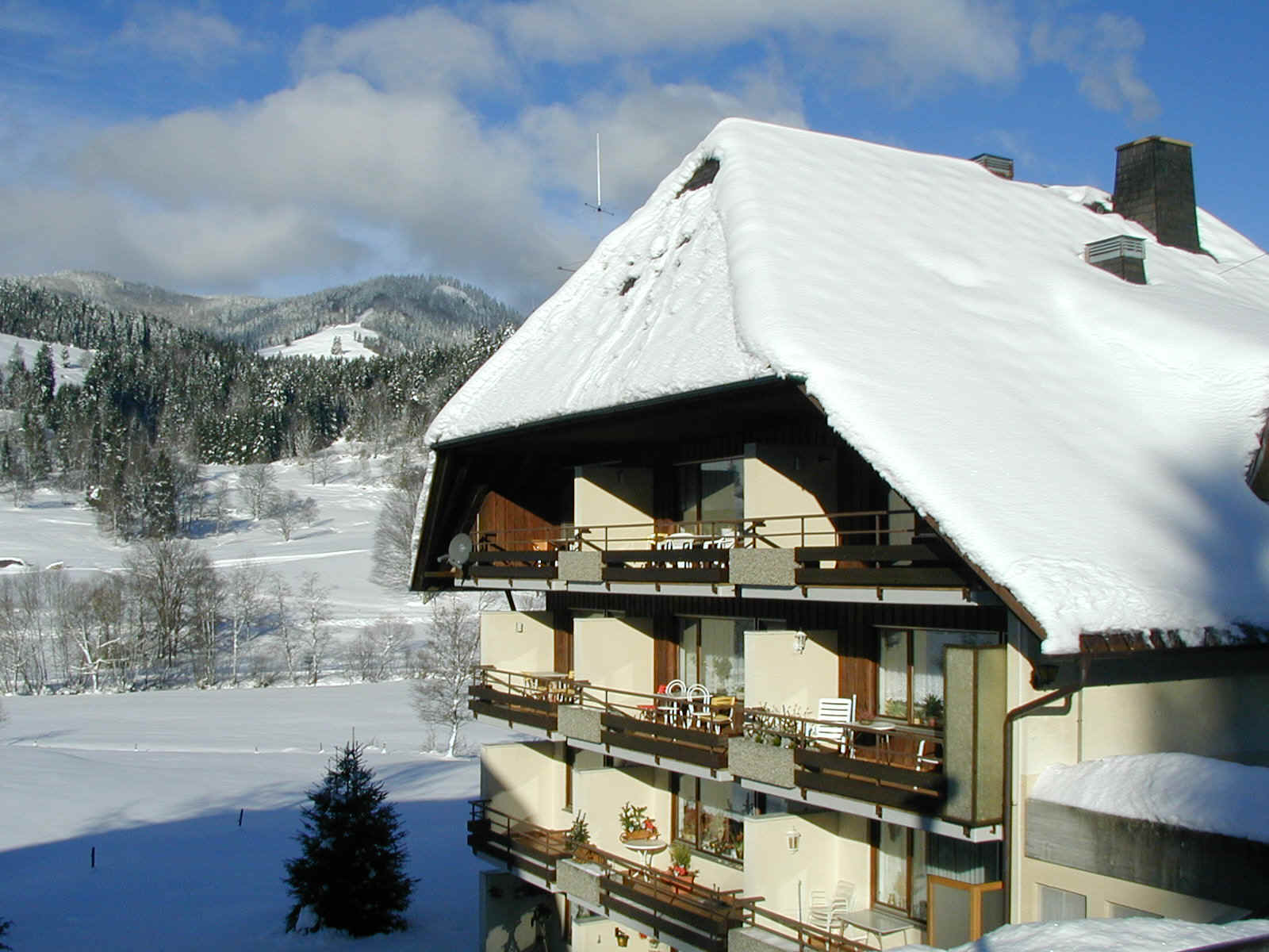 Das Objekt aus Richtung Westen